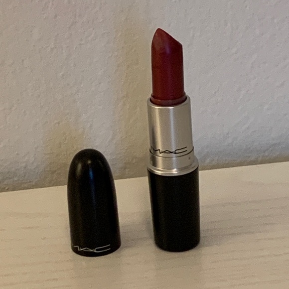 M.A.C. New 311 York Apple Frost Lipstick USED Discontinued Shimmer Full Sz Red - Picture 7 of 13